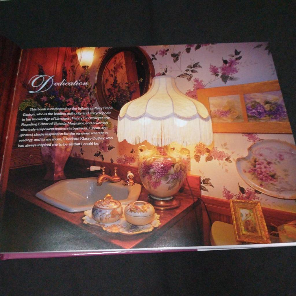 [USED] Living with Limoges Limoges Porcelain Books