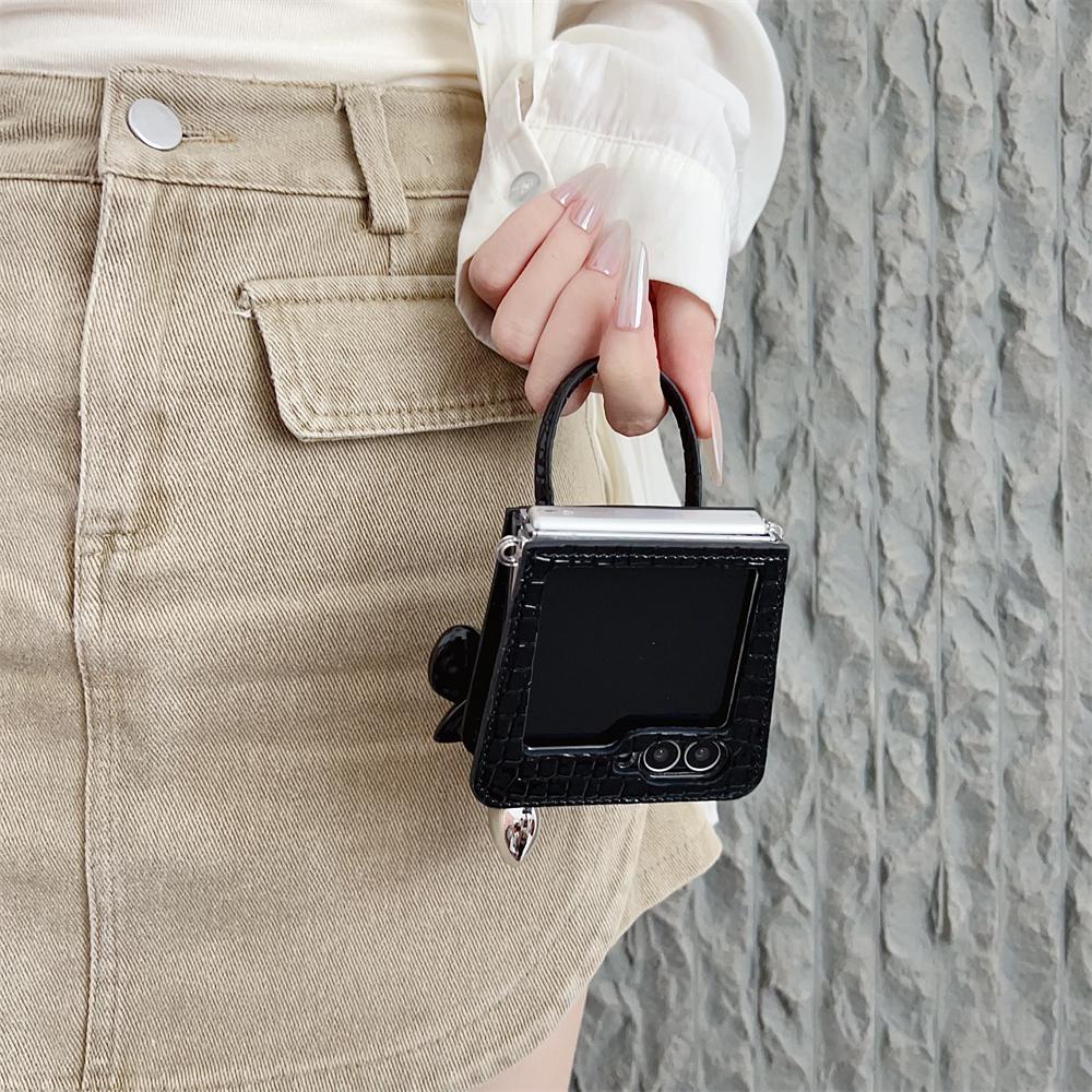 For Samsung Galaxy Z Flip7 FE 5G/Z Flip6 5G Case Handbag Crocodile Texture Leather+PC Phone Cover with Bow Heart Pendant