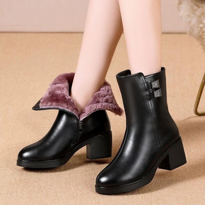 Autumn Winter Outdoor Shoes Warm Wool Women's Boots Real Soft Leather Short Boots Padded Thickened Cotton Boots Mom Cotton Shoes Thick Heeled