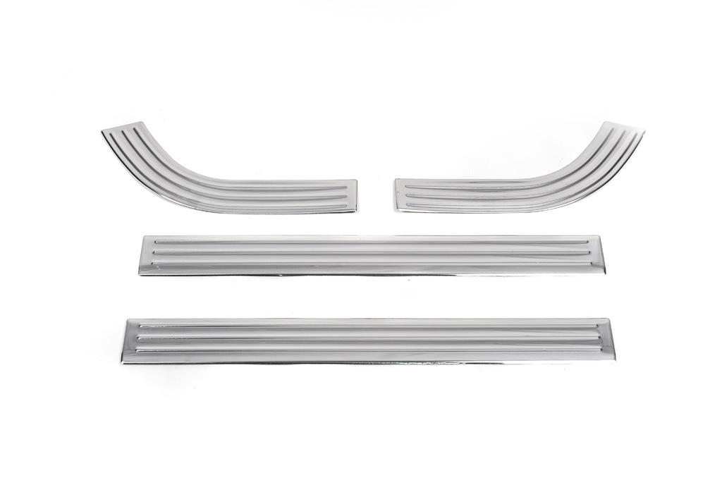 

Накладки на внутрішні пороги Carmos (4 шт) для Renault Clio V 2019-2025 рр.