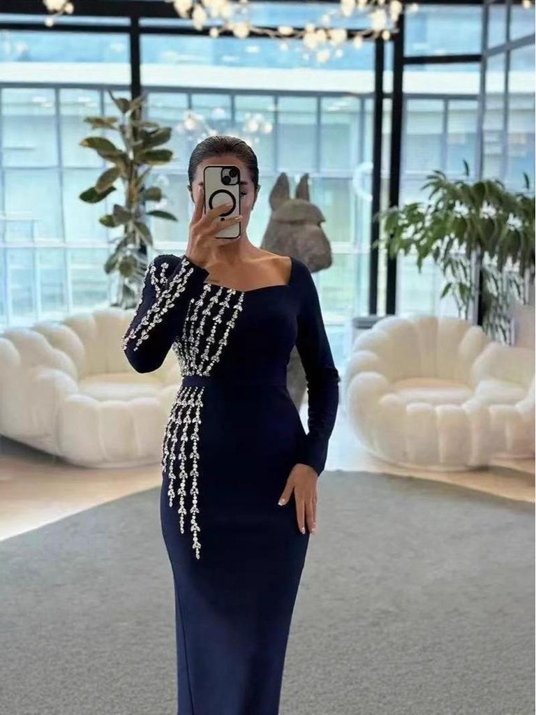 2025 Diamond-Studded Bandage Evening Dress – Sexy Long-Sleeved European & American Style