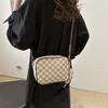 This Year's Popular Fashion Korean Version of Retro Niche Design Commuter Shoulder Messenger Bag Temperament Small Square Bag High Value Women