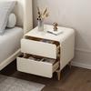 Comodino Moderno Minimalista, Tavolino da Letto Stile Crema, Mobiletto Contenitore Premium in Ecopelle e Legno Massello con Cassetto per Camera da Letto