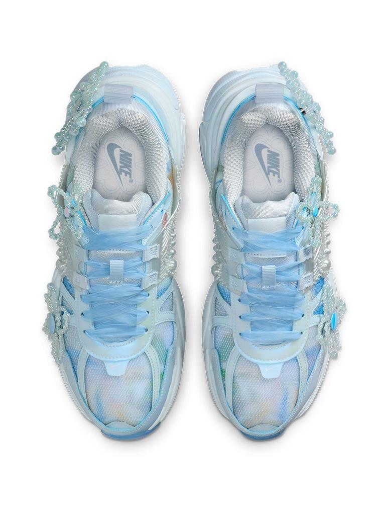 IB7426-400 Susan Fang Nike V2K Run Blue Tint (Women's)