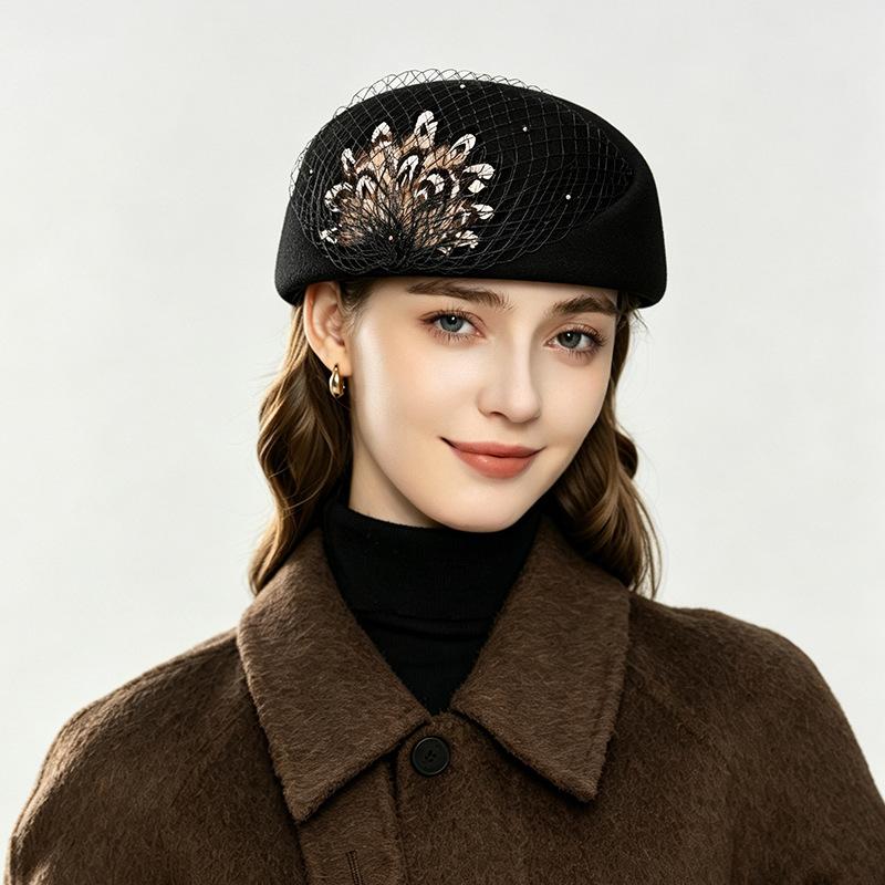 High-end French Beret Women's Autumn and Winter Elegant and Versatile Wool Woolen Painter Hat Showing Face Little Flight Attendant Hat