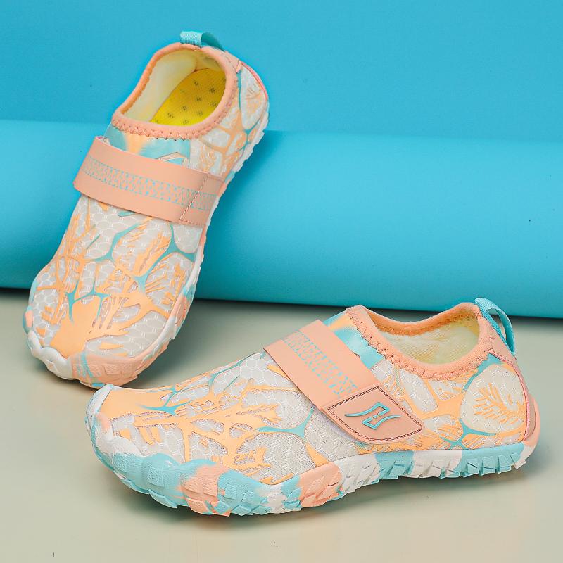 Child Wading Sneakers Sea Water Sports Shoes Light Aqua Shoes Kids Barefoot Wading Shoes Quick Dry Swimming Trainers