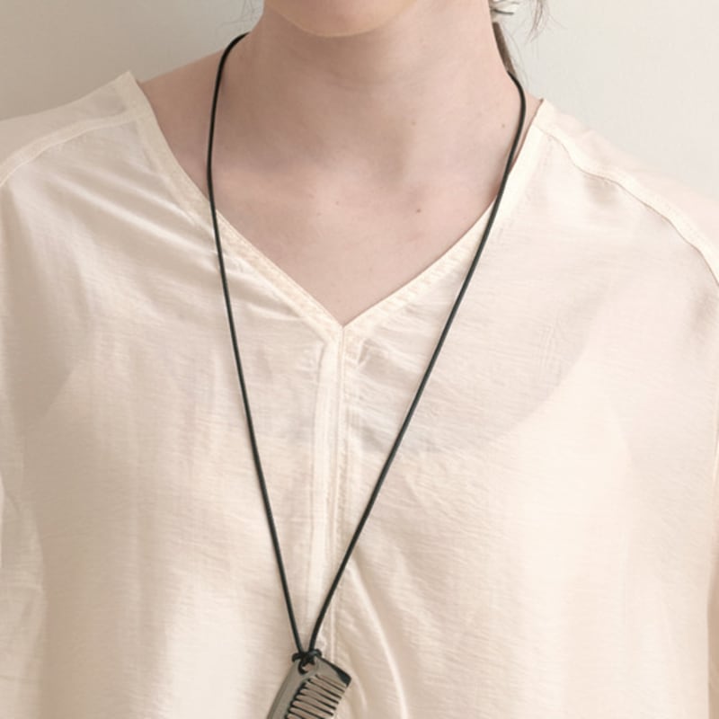 halden logo comb pendant necklace (N032_silver)