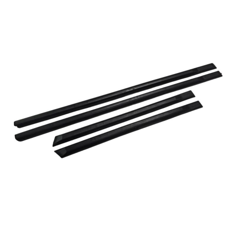 4-teiliges schwarzes Außentürverkleidungs-Seitenleisten-Zierleistenset für 90er Spezifikation Große Stoßstangen-Ausstattung NUR für VW Golf Jetta MK2 4-türiges Modell