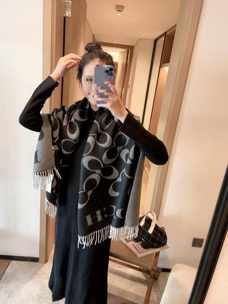 Women's Luxury Cashmere Scarf: Warm, Double-Sided Tassel Shawl & Neck Warmer