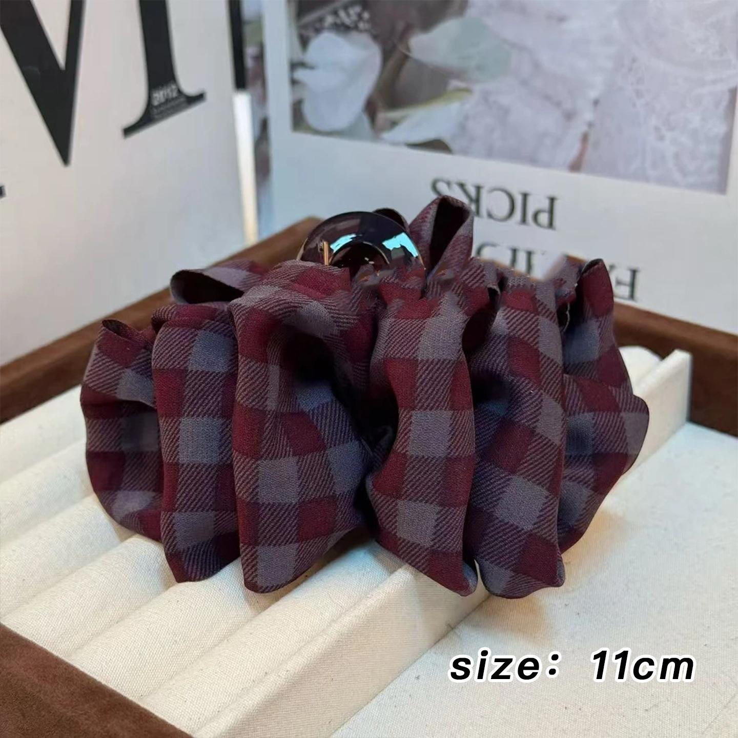 

2025 Autumn/Winter Plaid Cloud Bubble Claw Clip - Large Women s Hair Accessory
