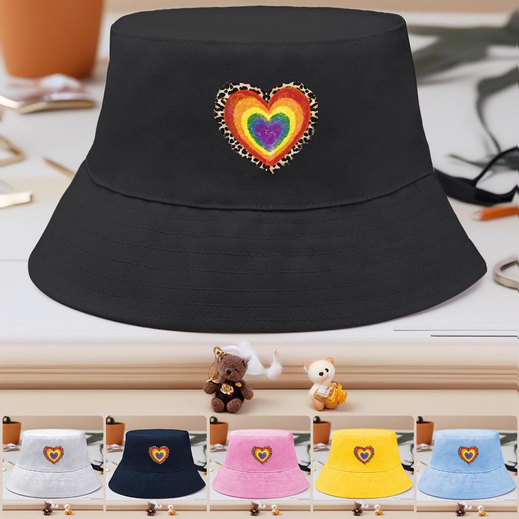 Bucket Hat With Concentric Heart Print , Colorful Valentine's Women's Cap Beach Trendy Unisex Basin Hat