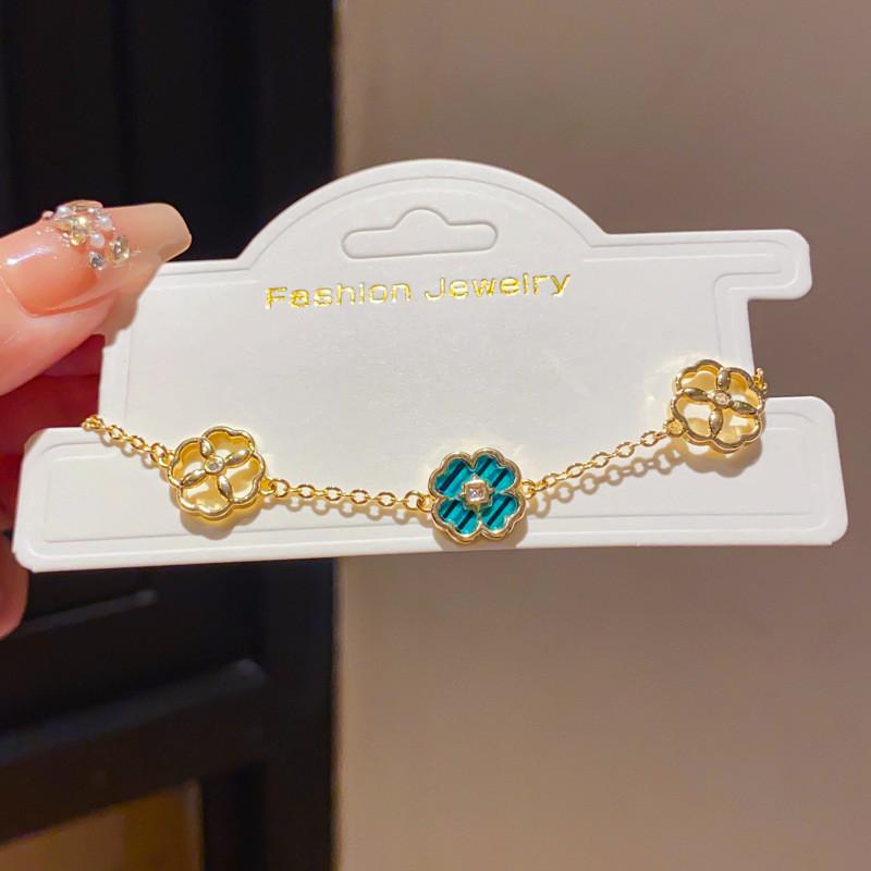 Floral Hand Chain With Gold Plating For Women Fashion Accessory Summer