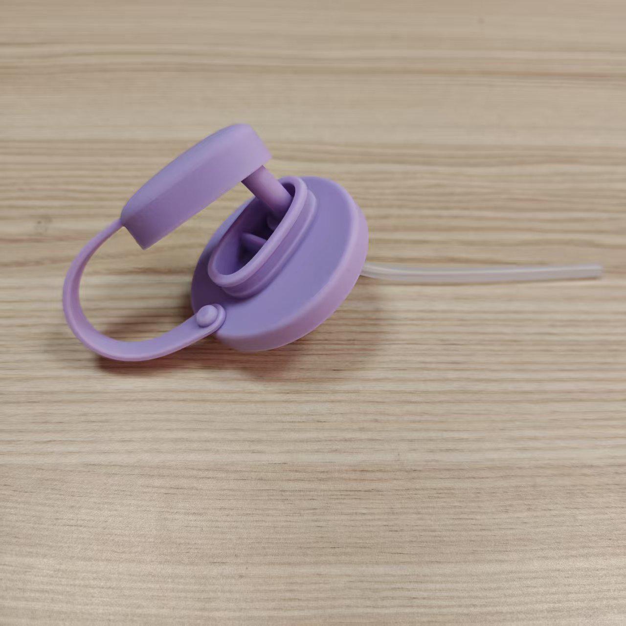 Portable Silicone Soda Can Lid: Dustproof, Leakproof Pull-Tab Cap with Straw for Outdoor Use светло-фиолетовый