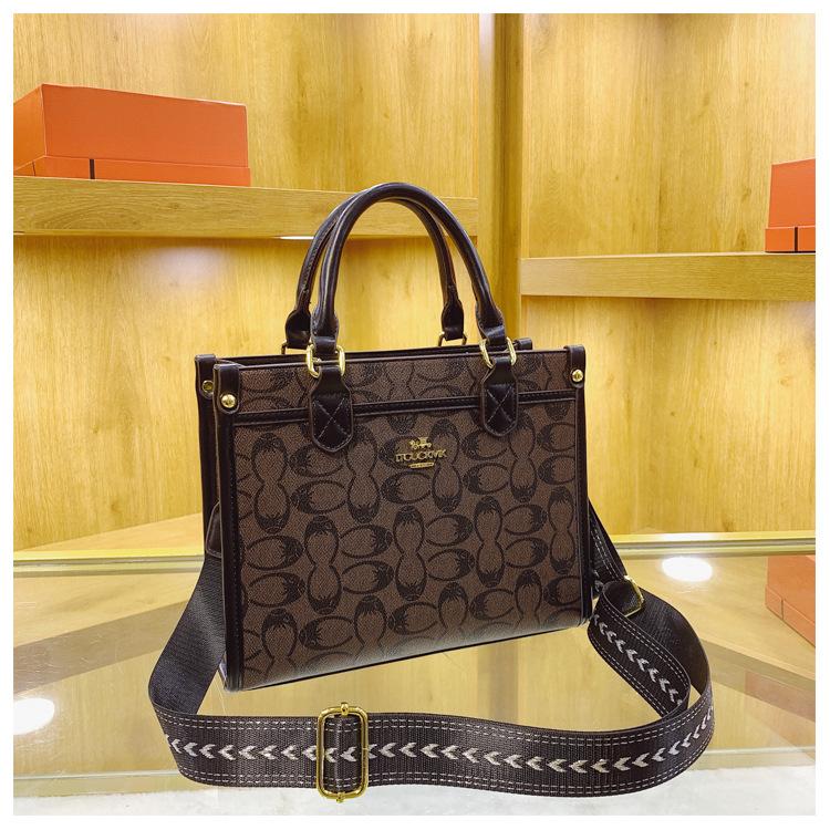 

Премиальная сумка женская новая ретро сумка с принтом популярная маленькая квадратная сумка классическая на плечо женская сумка 27cm*28cm*22cm*