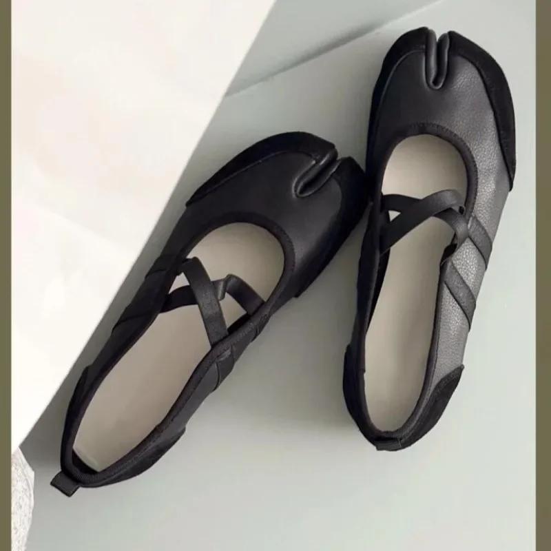 Fashion Black Silver Red Ballet Flats Trainers Women Split Toe Ballerina Tabi Walking Sneakers Woman Mary Jane Shoes Footwear Summer