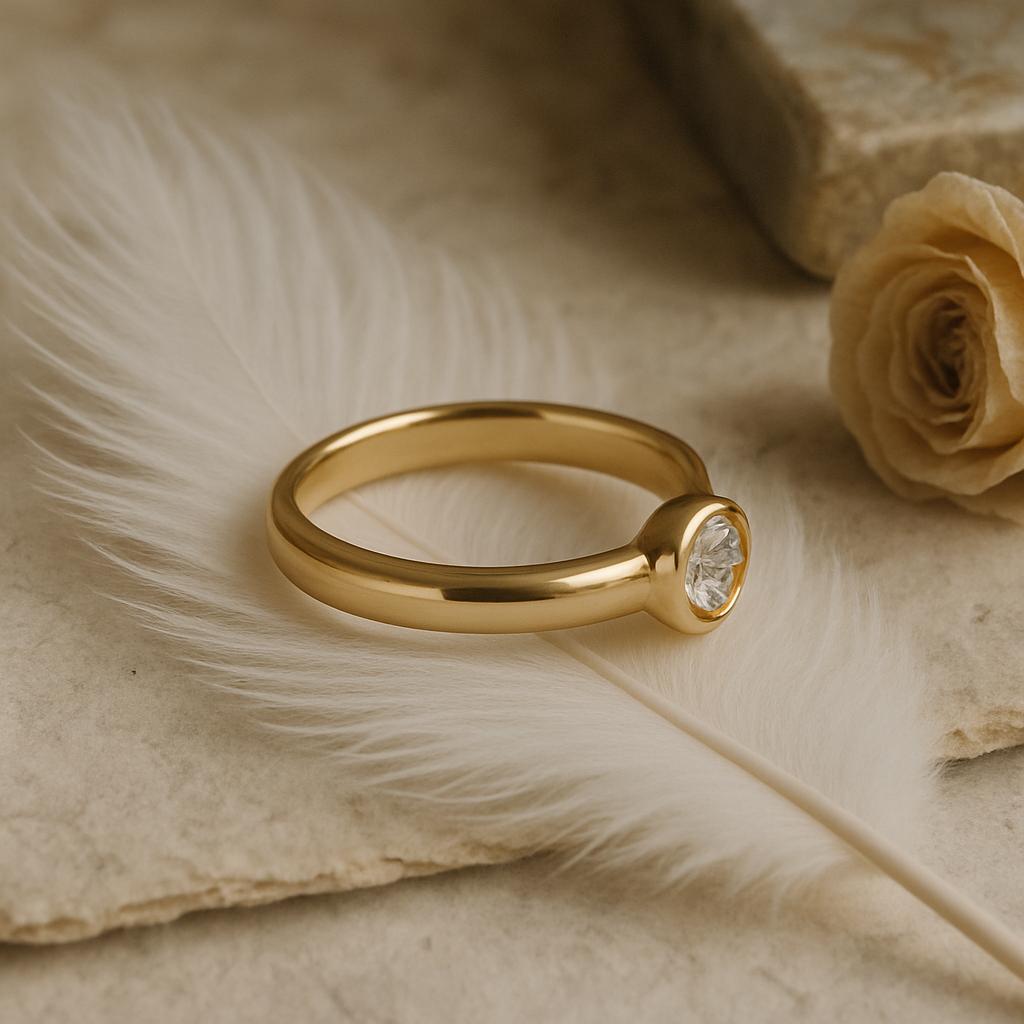 Okrągły pierścionek solitaire z cyrkonią sześcienną w oprawie bezelowej, platerowany żółtym złotem, srebro sterlingowe 925, minimalistyczna biżuteria zaręczynowa, prezent rocznicowy dla niej