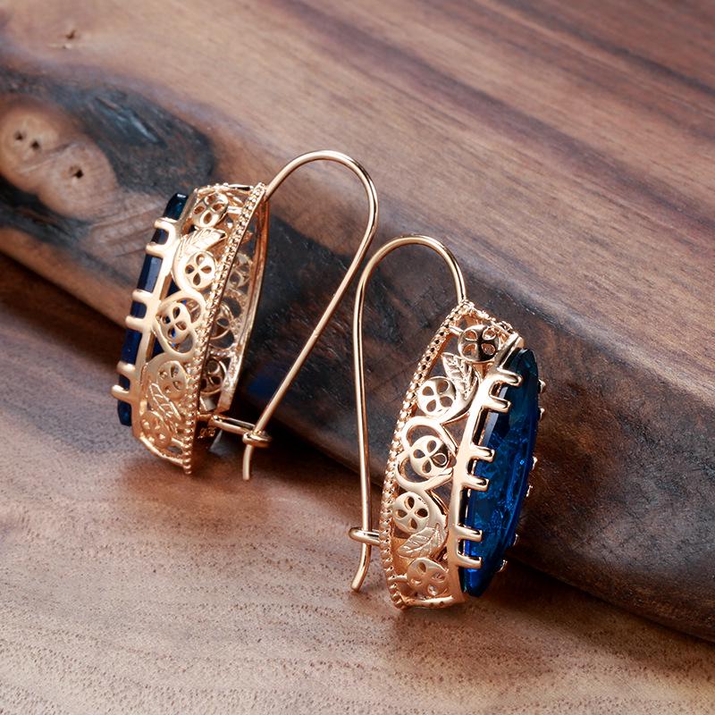 Heart-Shaped Zircon Earrings in 585 Rose Gold – Fashionable, Elegant, and In Stock