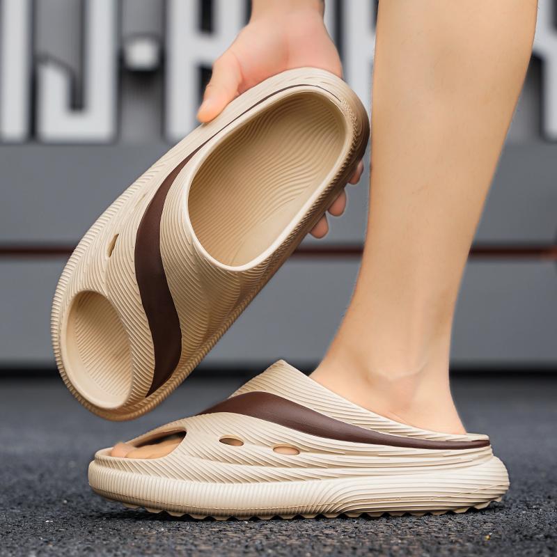 Fashion Men's summer lightweight comfortable sandals Family slippers outdoor fashion leisure sports beach flip-flops Bathroom flip-flops