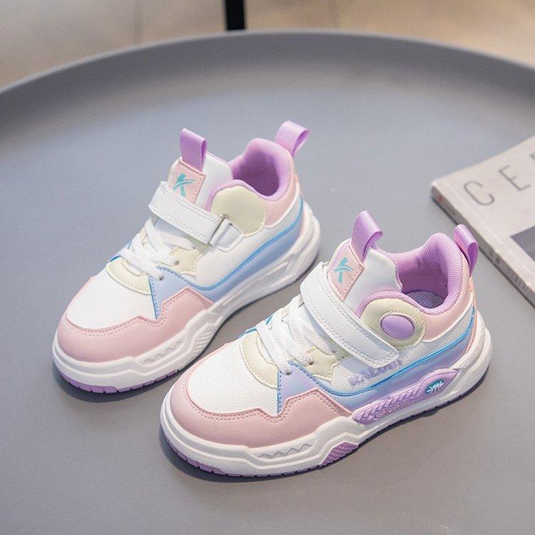 Zapatillas deportivas nuevas grandes, medianas y pequeñas para niños de compañeros de clase, zapatos para la escuela primaria, zapatillas de correr de suela blanda y suela gruesa