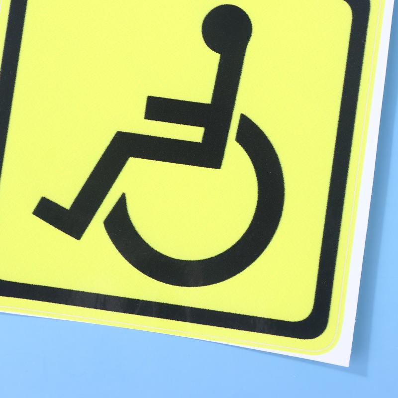 2 ks Nálepky na auto pro osoby s postižením, invalidní vozík, handicap na okno auta, zadní sklo, nárazník, kufr, univerzální sluneční clona, vinylové obtisky