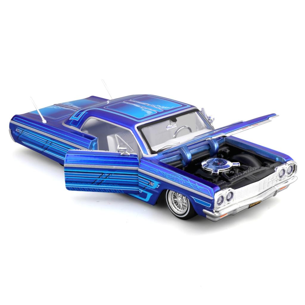 Maisto 1/26 Scale Chevrolet Impala 1964 Blue Custom Lowriders Series / Diecast Model Car, Finished Product 32547