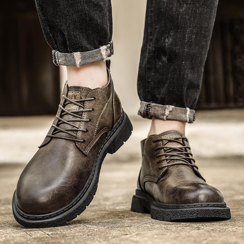 Fashion Designer Boots for Men New High-top Non-slip Lightweight Casual Working Men's Shoes Walking High Quality Men's Outdoor Boots