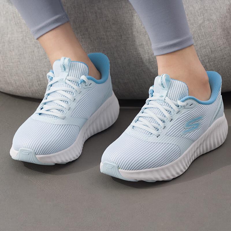 Skechers Women s GO Running Shoes 39