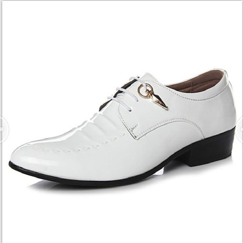 Mode Modische Männer Schuhe Spitz Persönlichkeit Casual Leder Schuh Männer Trendy komfortable Business Leder Schuh Fahren Männer Schuhe