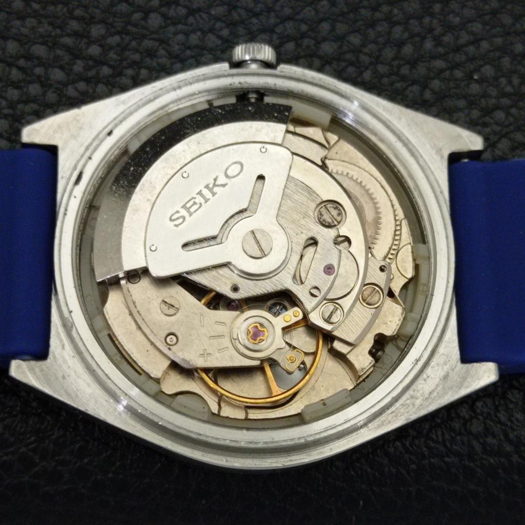 JAPAN VINTAGE SEIKO 5 AUTOMATIC MENS BLUE COLOR DIAL WATCH A701547-5 R206b-a701547