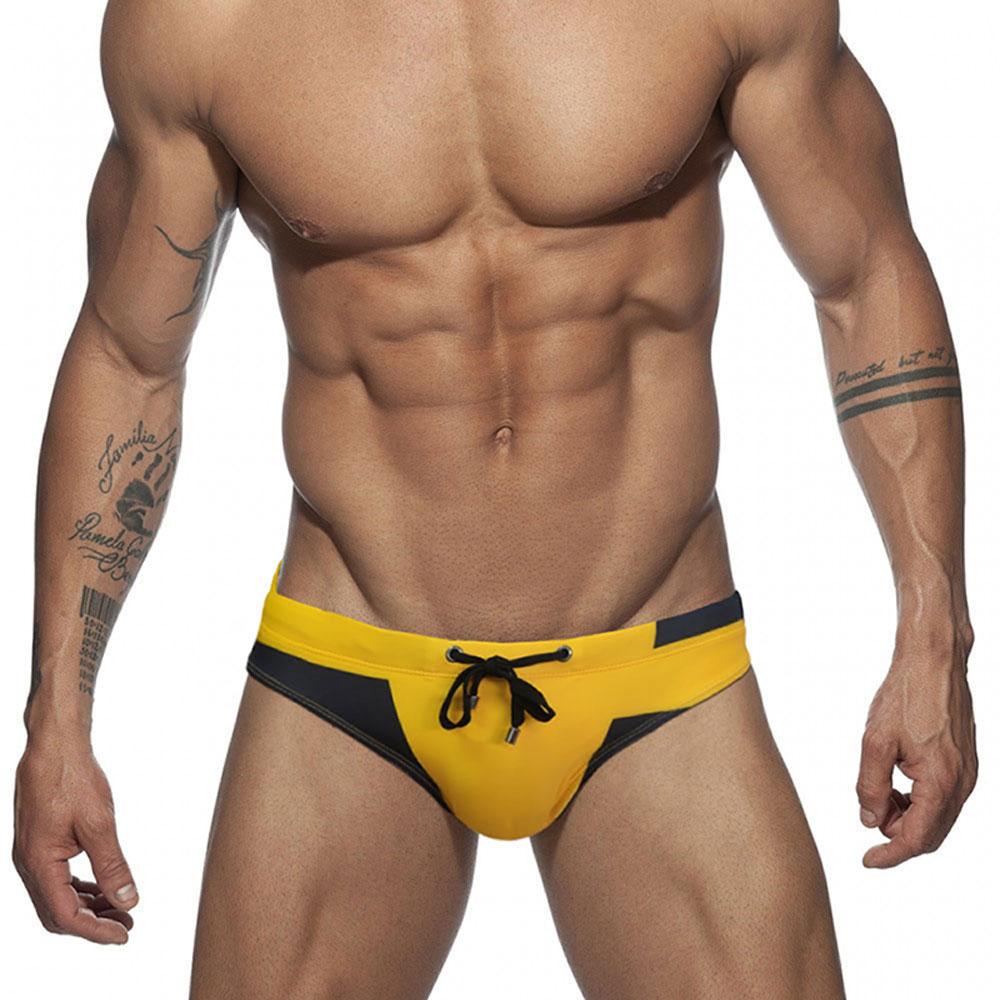 Badetrusser for menn Trunks Fargetrykk Motetrykk Tight Fit Sexy badetøy Strandtøy Soling Surfing