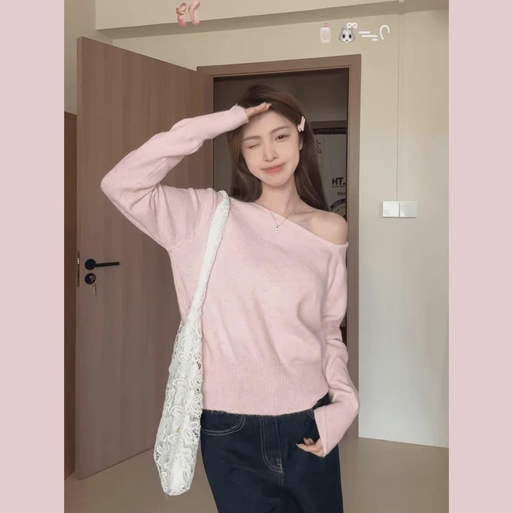 Women's Pink Off-Shoulder Knitted Top: Korean Spring 2025 Collection