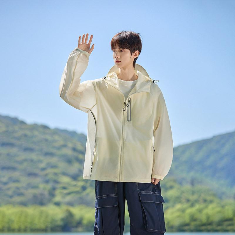 1011 New Outdoor UPF10 Ice Silk Sunscreen Clothing Men's Summer Cool Jacket Loose and Comfortable Mountaineering Sunscreen Clothing
