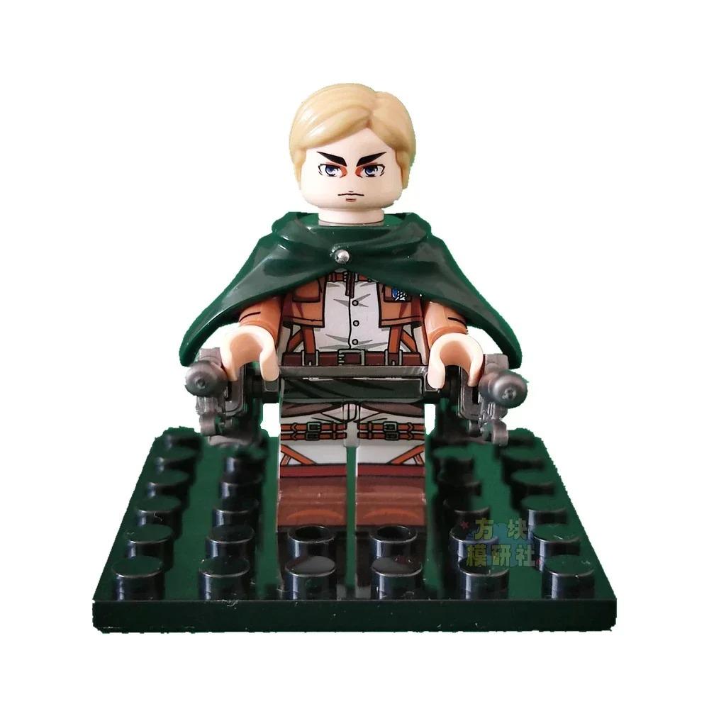 Anime Attack on Titan Erwin Smith Cosplay Blocchi da Costruzione Uomo Cartone Animato Mattoncini Modello Persone Ornamento Regalo di Natale