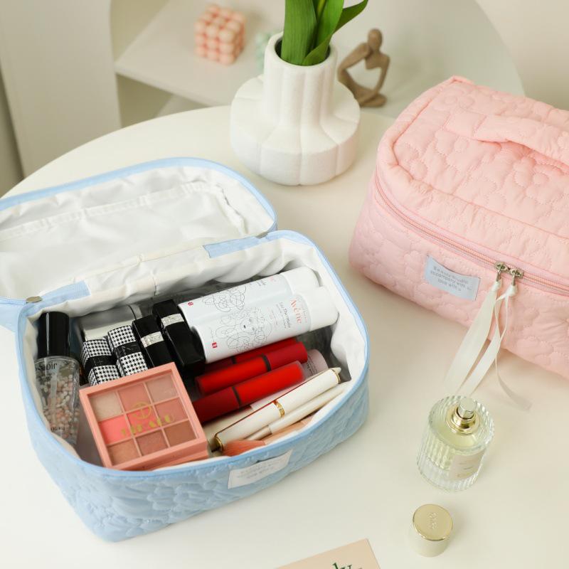 Colorful Large Capacity Quilted Floral Travel Makeup Bag