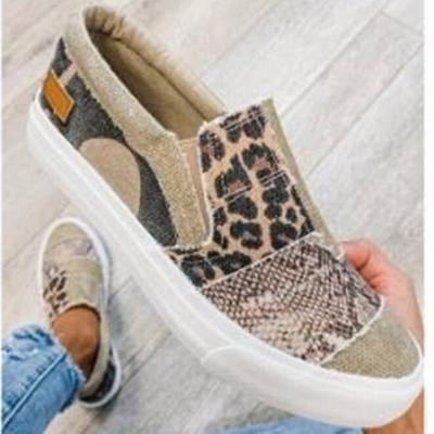 Women's Shoes Autumn New Flat-bottomed Casual Large-size Canvas Shoes Women's Snake-pattern Loafers Thick-soled Color Matching Board Shoes