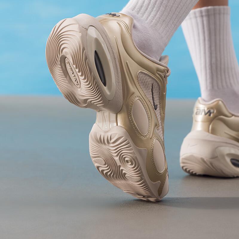 Nike Air Max Muse Women's Casual Shoes