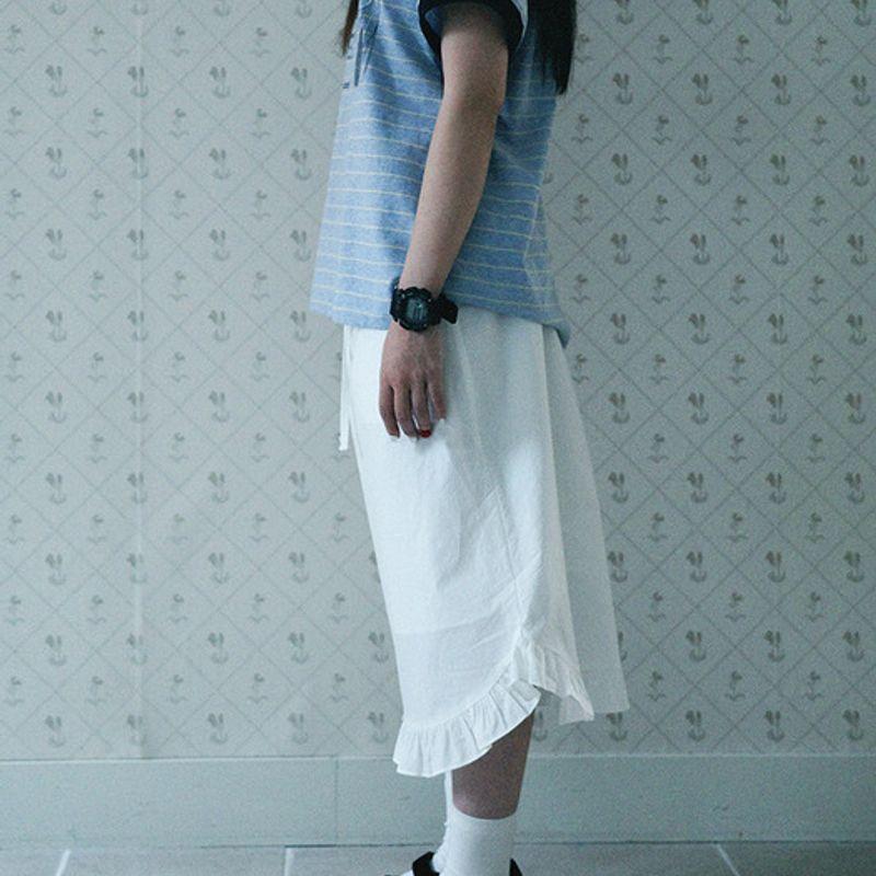 WONDER VISITOR Flanders Apron Skirt [White]
