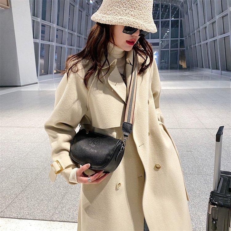 First Layer Cowhide Saddle Bag Women'S Fashion Leather Shoulder Bag Wide Shoulder Strap Messenger Bag