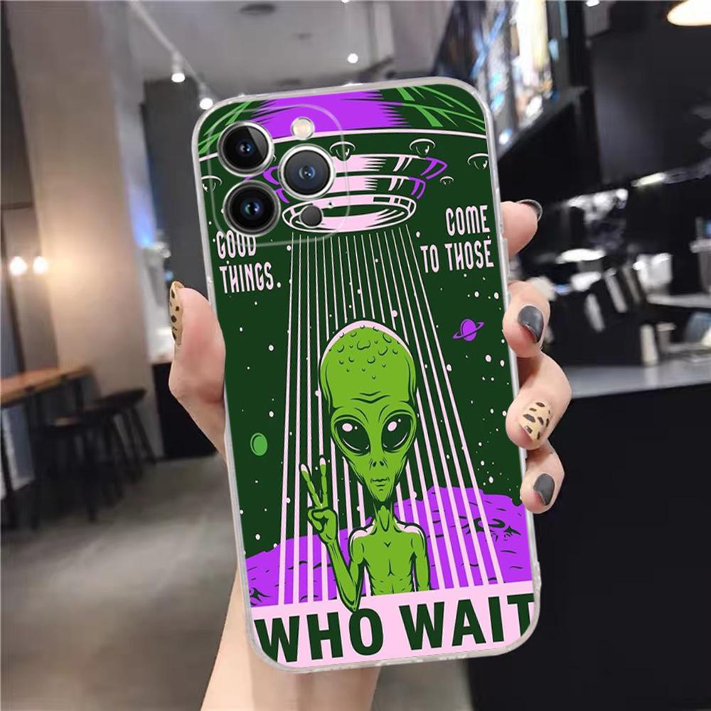 Funny Aesthetics Cartoon Alien Space Phone Case Silicone Soft For Iphone 16 15 14 13 12 11 Pro Mini XS MAX Plus X Cover