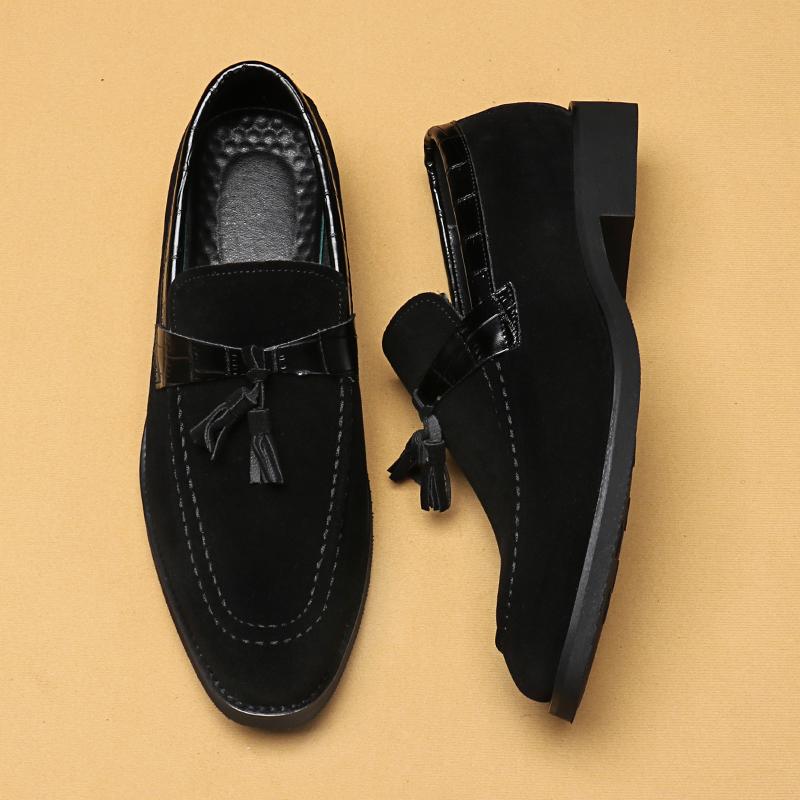 Mens Classic Tassels Loafers Moccasins Fashion Men's Slip-on Casual Shoes Men Party Wedding Outdoor Driving Flats