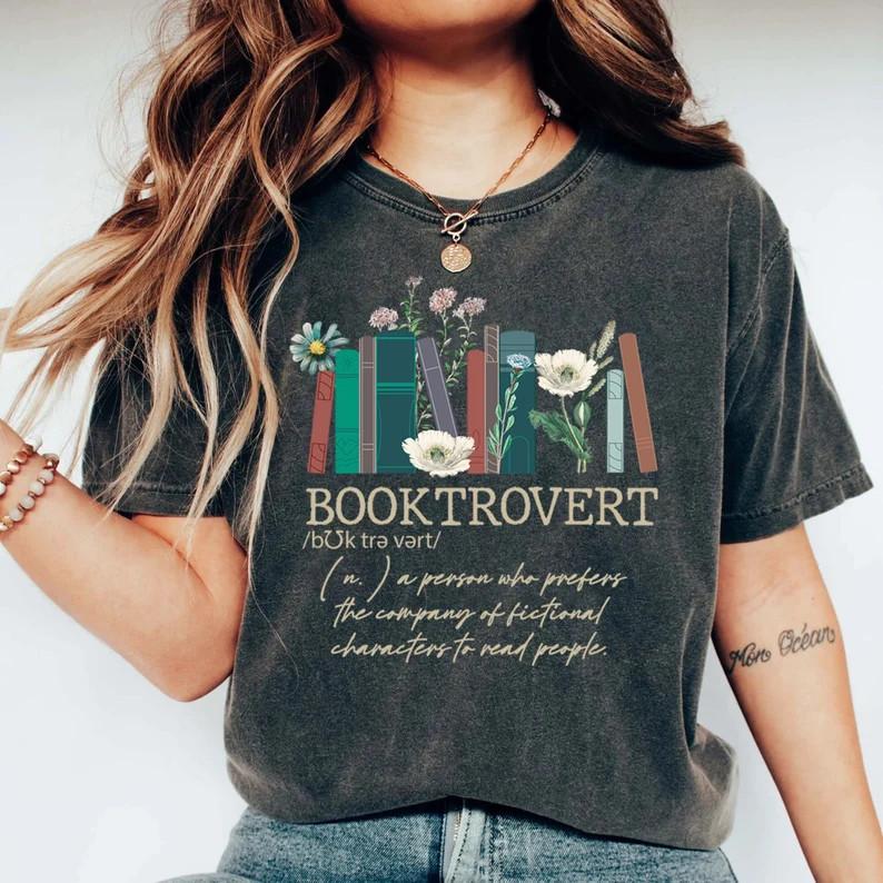Booktrovert Shirt Book Lover Graphic Tee Bookish Gift for Women Readers