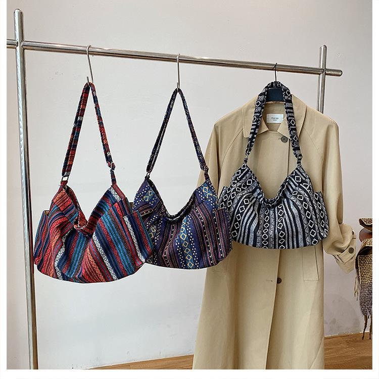 Large Capacity Ethnic Style Messenger Bag Bag Women's Fashion Printed Knitted Fabric Shoulder Bag Going Out Casual Trend Bag