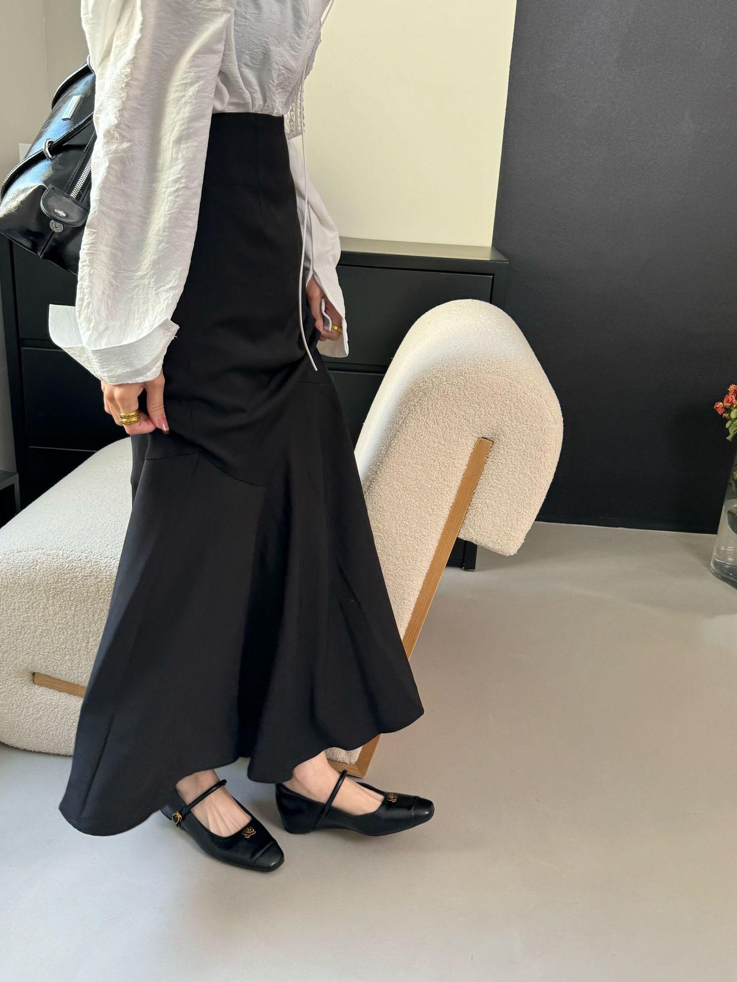 

Retro single shoes women s 2025 spring new camellia French inner height increase women s shoes light mouth soft leather shoes children versatile 35