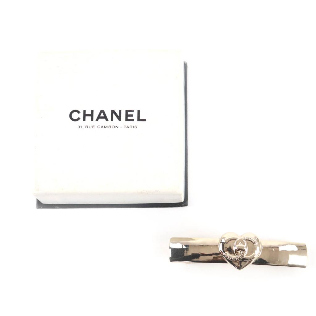 Great CHANEL Valletta COCO Mark Heart gold Women B22B AB9124 Used