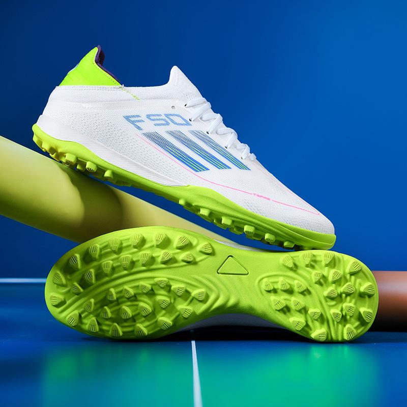 Putian Nahtlose Fly-Woven Fußballschuhe Herren Niedrig geschnitten Jugend Lange Nägel Und Gebrochene Nägel Trainings-Sportschuhe