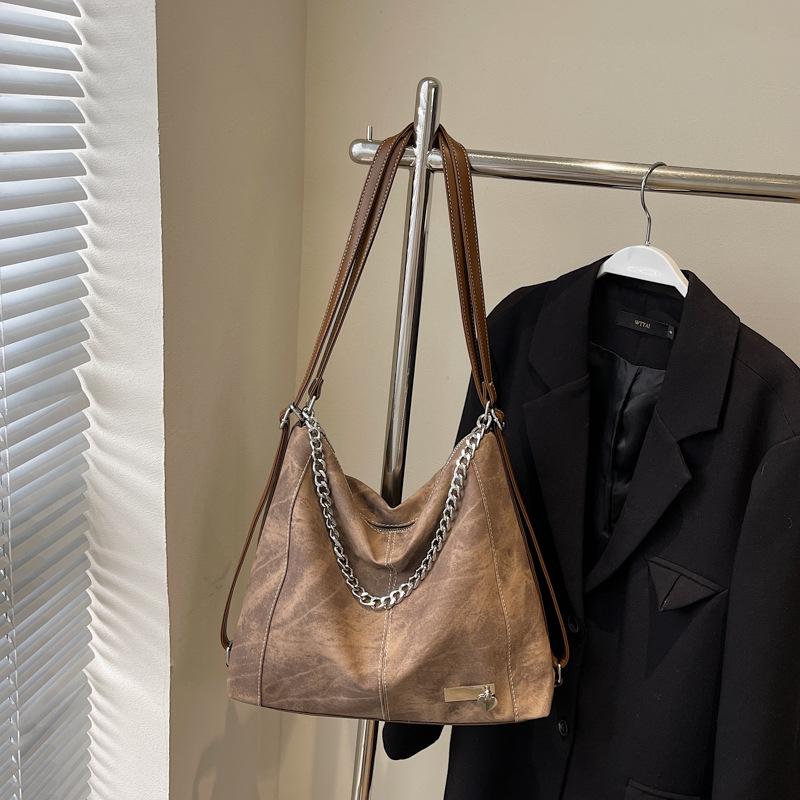 

Women s Versatile Large-Capacity Fashion Tote Bag – Casual Crossbody for Commuting