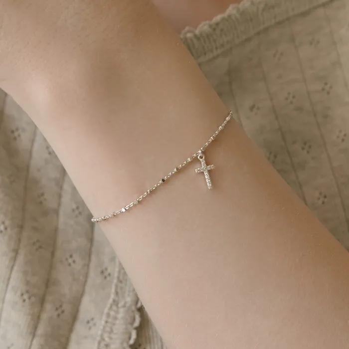 (925 Silver) Spark Cross Bracelet