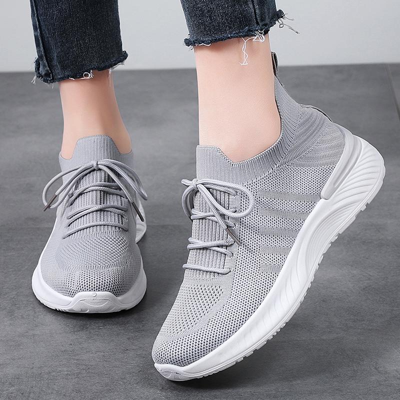 Breathable Mesh Women Running Shoes Lightweight Casual Sports Shoes Knitted Flats Walking Socks Shoes