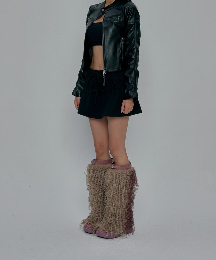 Gillaakaibeu Lettering Angel Wing Shirring Skirt_Black