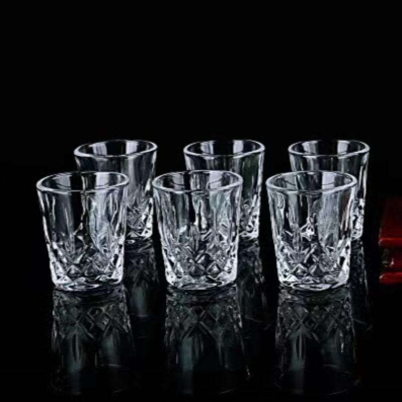1pcs/6pcs Wine Glass Set Baijiu Cup Set Wine Dispenser Household Small Red Wine Cup Chinese Wine Cup Spirits Glasses Shot Glass